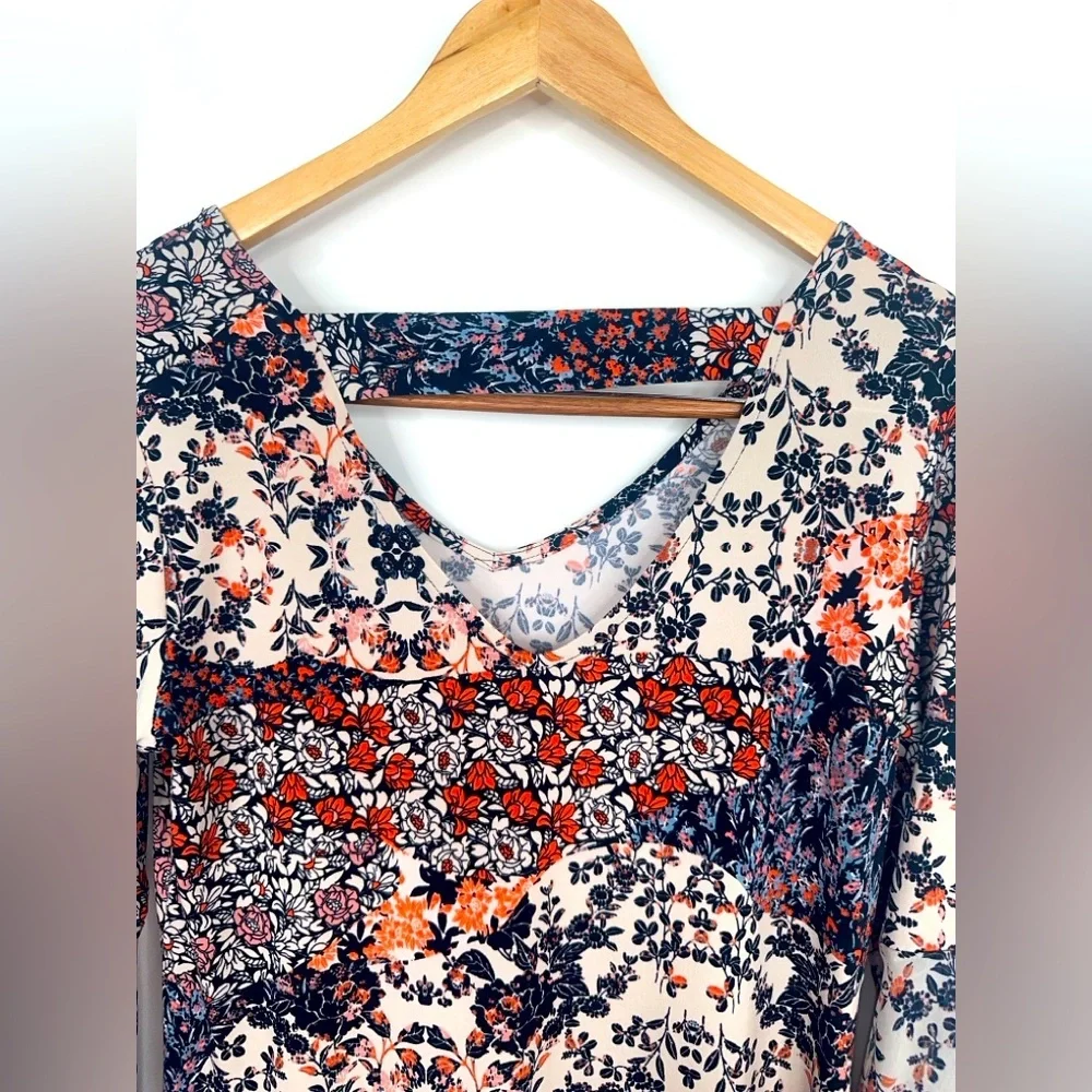 EST. 1962 Multi Color‎ Floral Print Dress, Size 6 - Picture 5 of 9